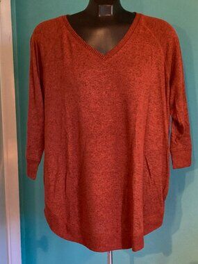 Maurices V-Neck Scoop Hem 3/4 Sleeve Sweater
